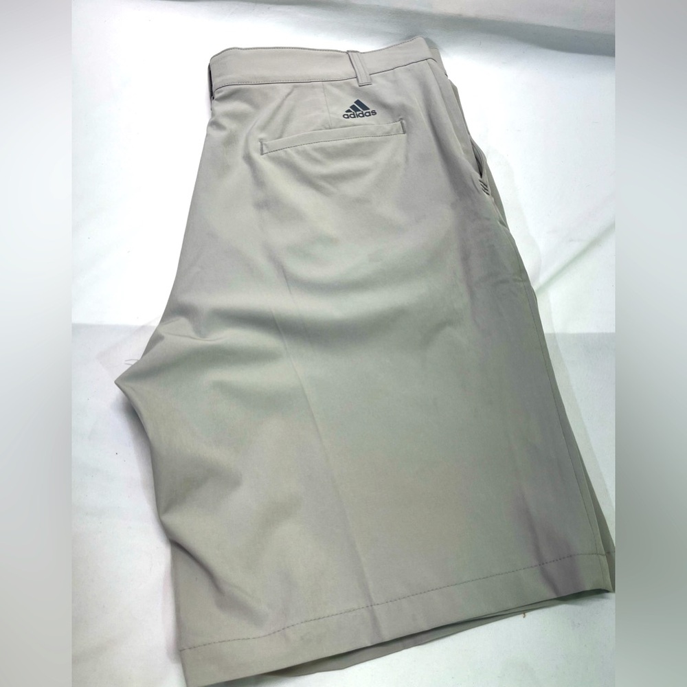 Adidas‎ Men's Athletic Shorts SZ 36 GRAY Preowned